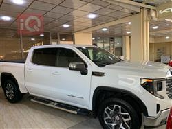 GMC Sierra